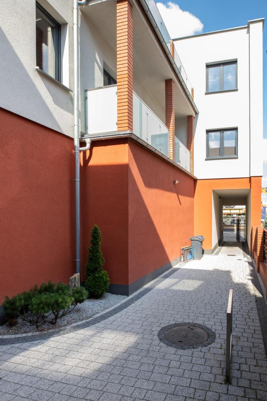 Apartamenty Brzezinski Вжесня Экстерьер фото